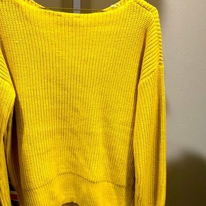 Yellow ladies sweater size Large Kenneth Cole can be worn with jeans or slacks